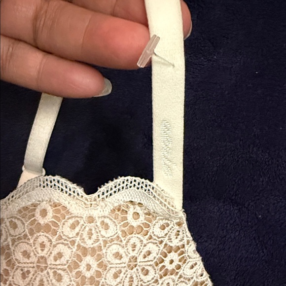 Aerie Cream Lace Bra - Picture 7 of 7